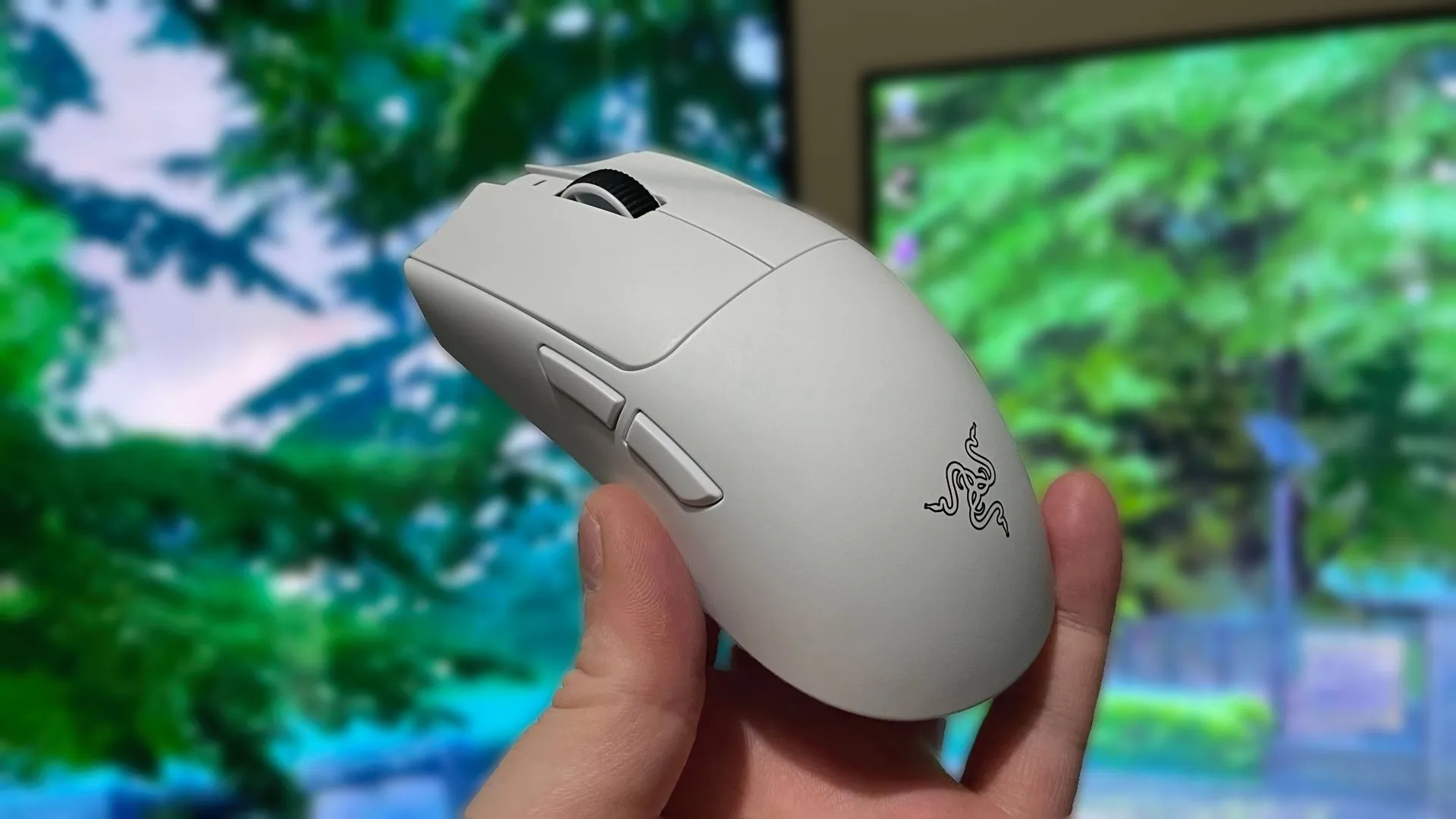 Razer Viper V4 Pro Carbon Fibre: нова ультралегка миша та її ціна